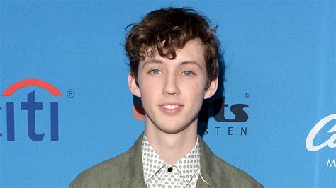 troye sivan transformation